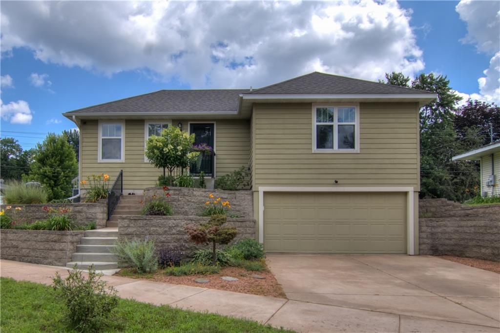 1317 Boulevard Place , Eau Claire, WI