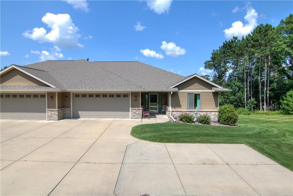 4216 Williamsburg Drive , Eau Claire, WI