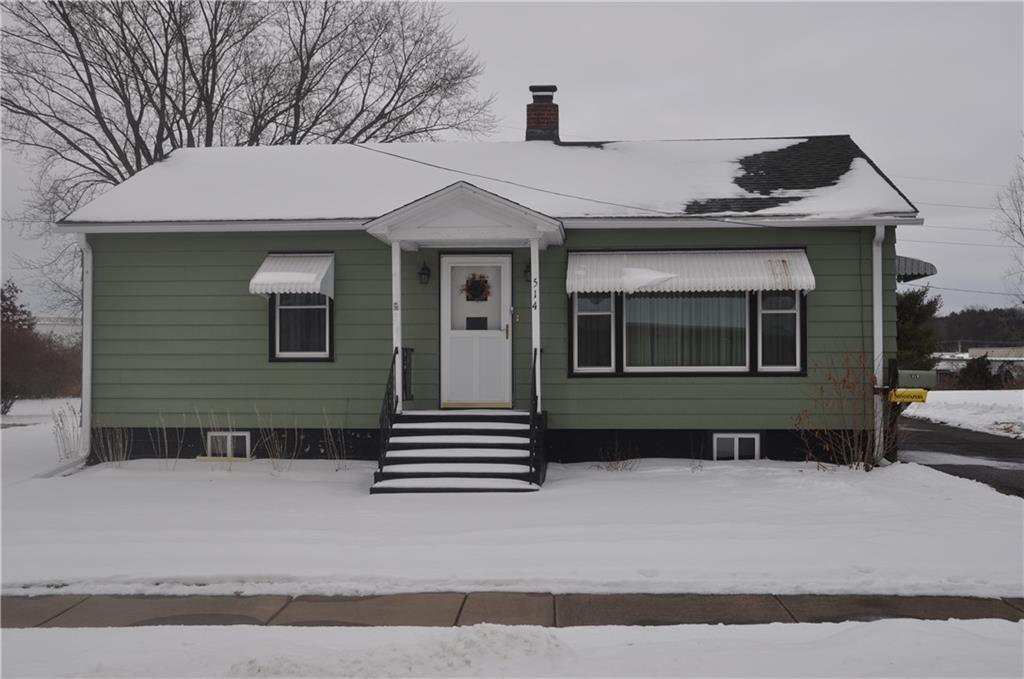 514 Oak Street , Bloomer, WI