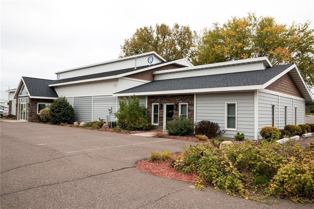 3115 Oak Knoll Drive , Eau Claire, WI