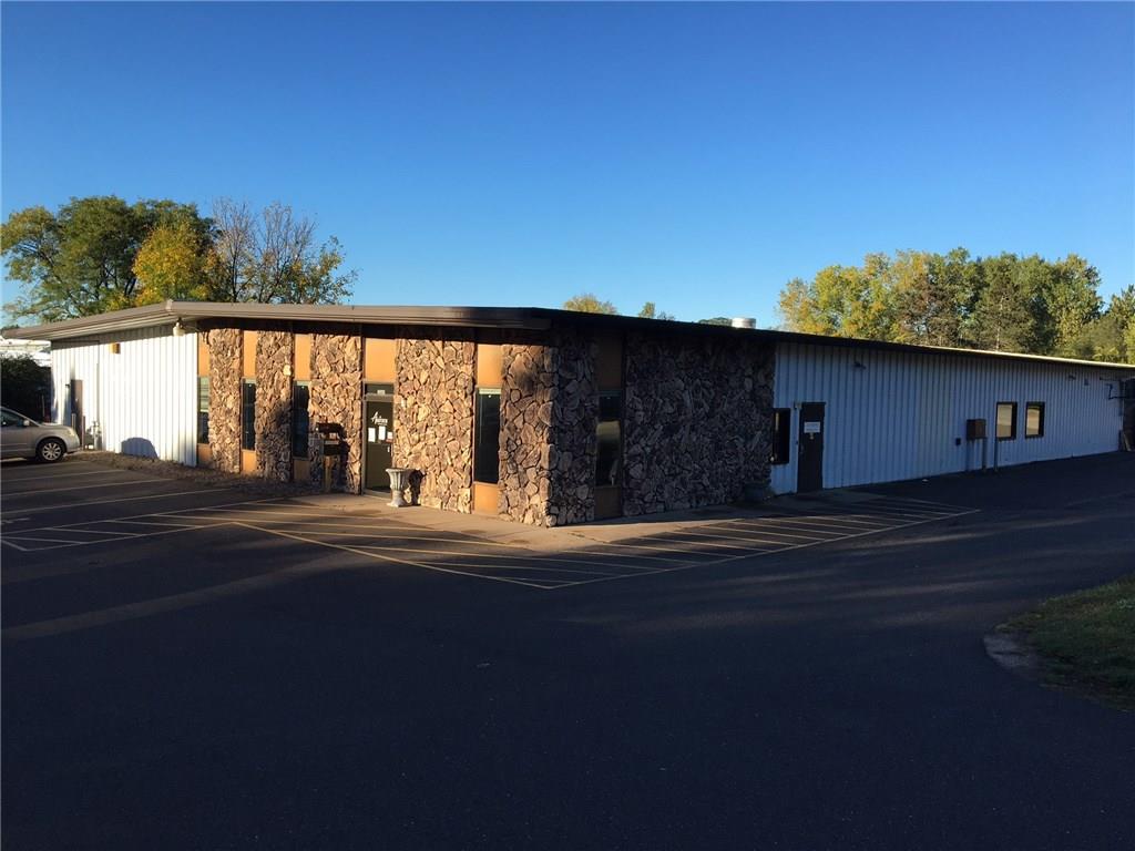 3540 Jeffers Road , Eau Claire, WI