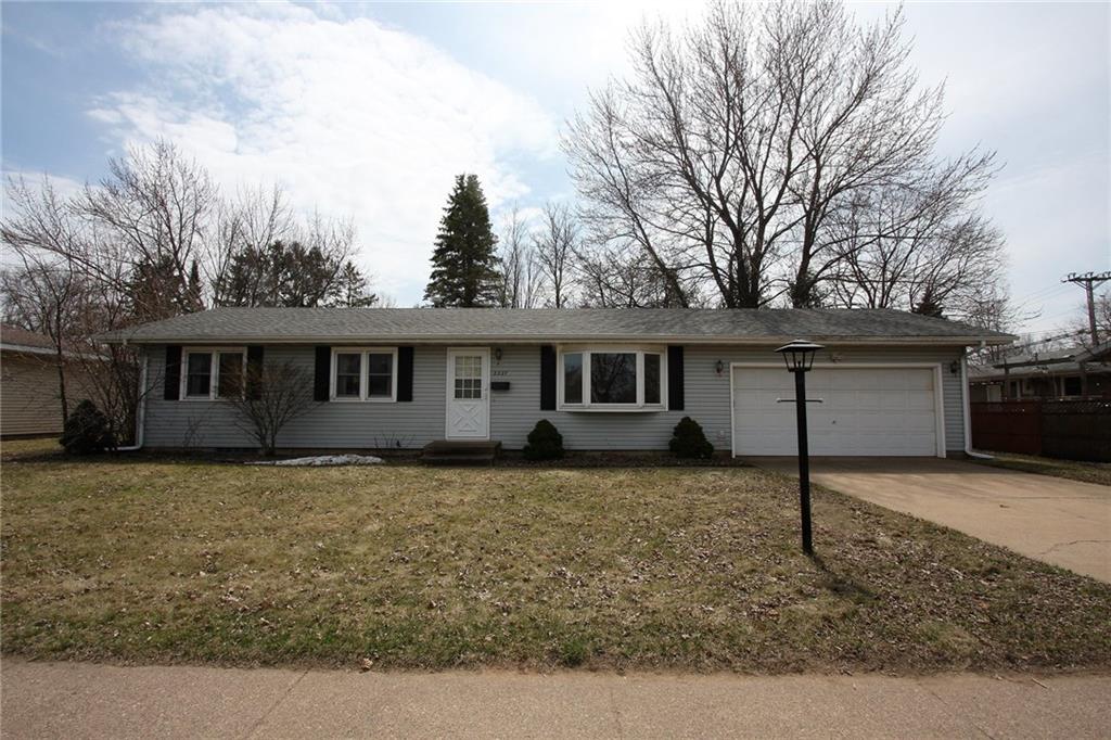 2327 Bartlett Avenue , Altoona, WI