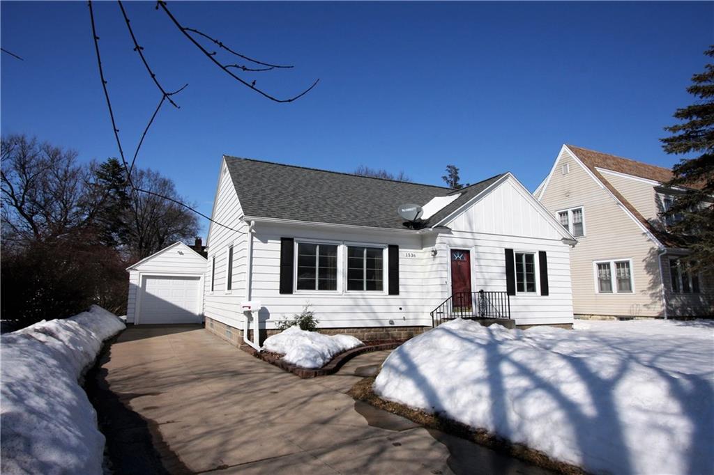 1536 Hoover Avenue , Eau Claire, WI