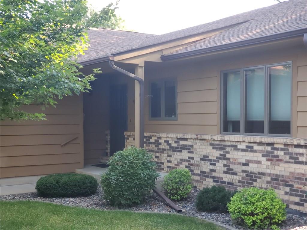 3371 South Gate Court , Eau Claire, WI