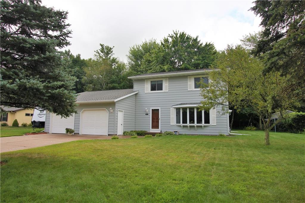 831 E Summit Avenue , Chippewa Falls, WI