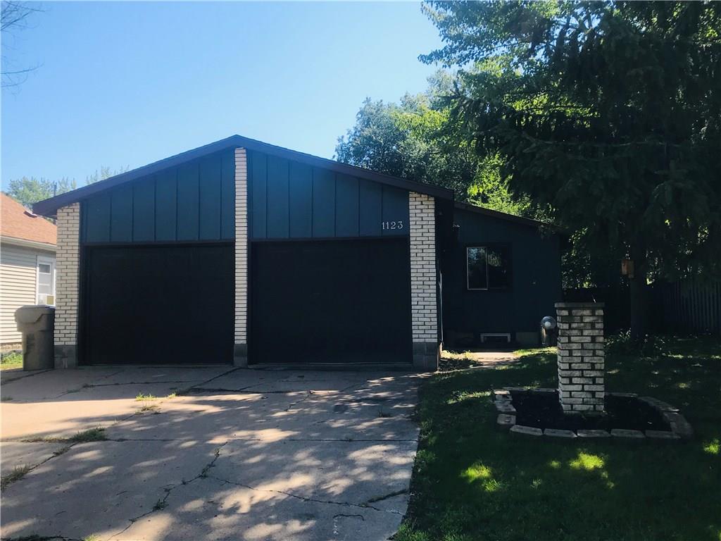 1123 Boulevard Place , Eau Claire, WI