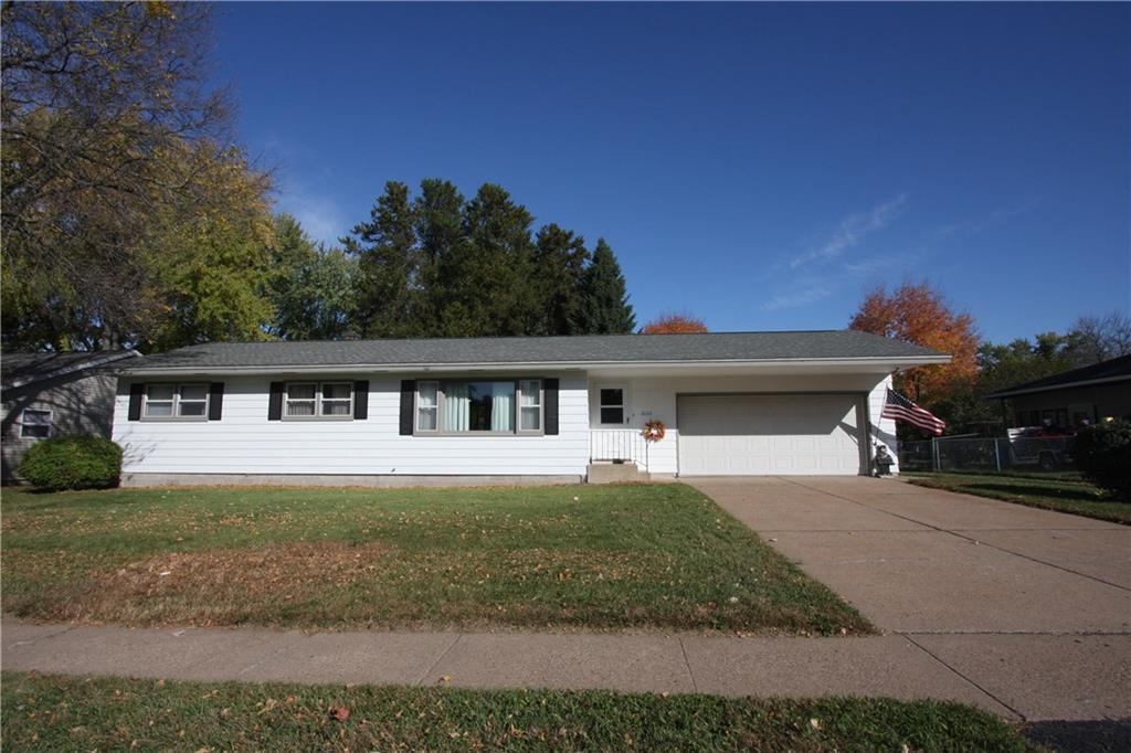 2132 Bradwood Avenue , Altoona, WI