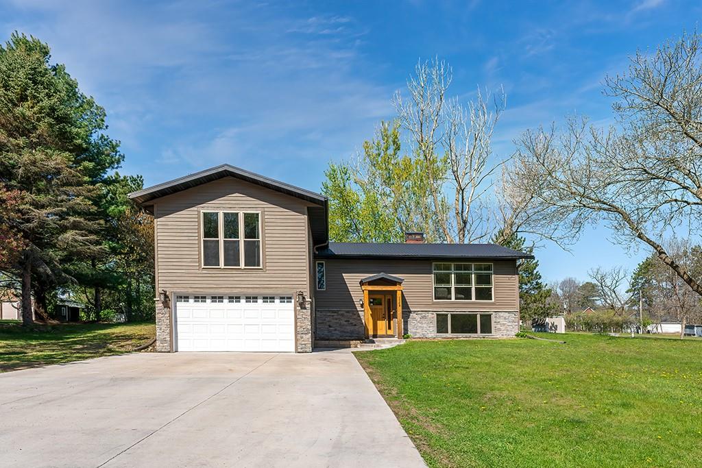 1340 Birchwood Lane , Eau Claire, WI