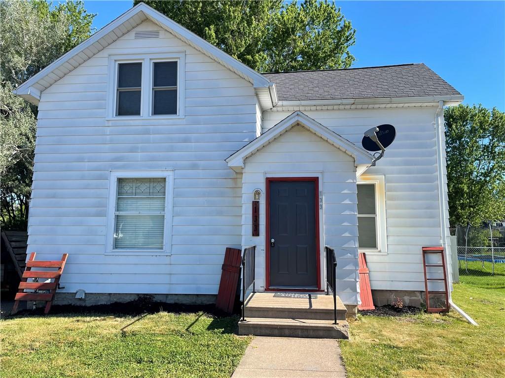 133 E Washington Avenue , Fall Creek, WI