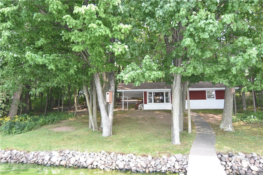 27799 304th Avenue , Holcombe, WI