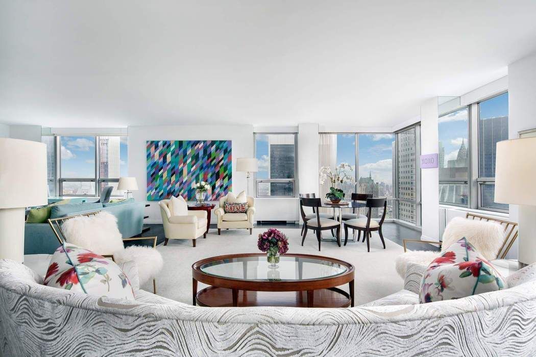 15 West 53rd Street 46Af, Midtown Central, Midtown East, NYC - 3 Bedrooms  
3.5 Bathrooms  
7 Rooms - 