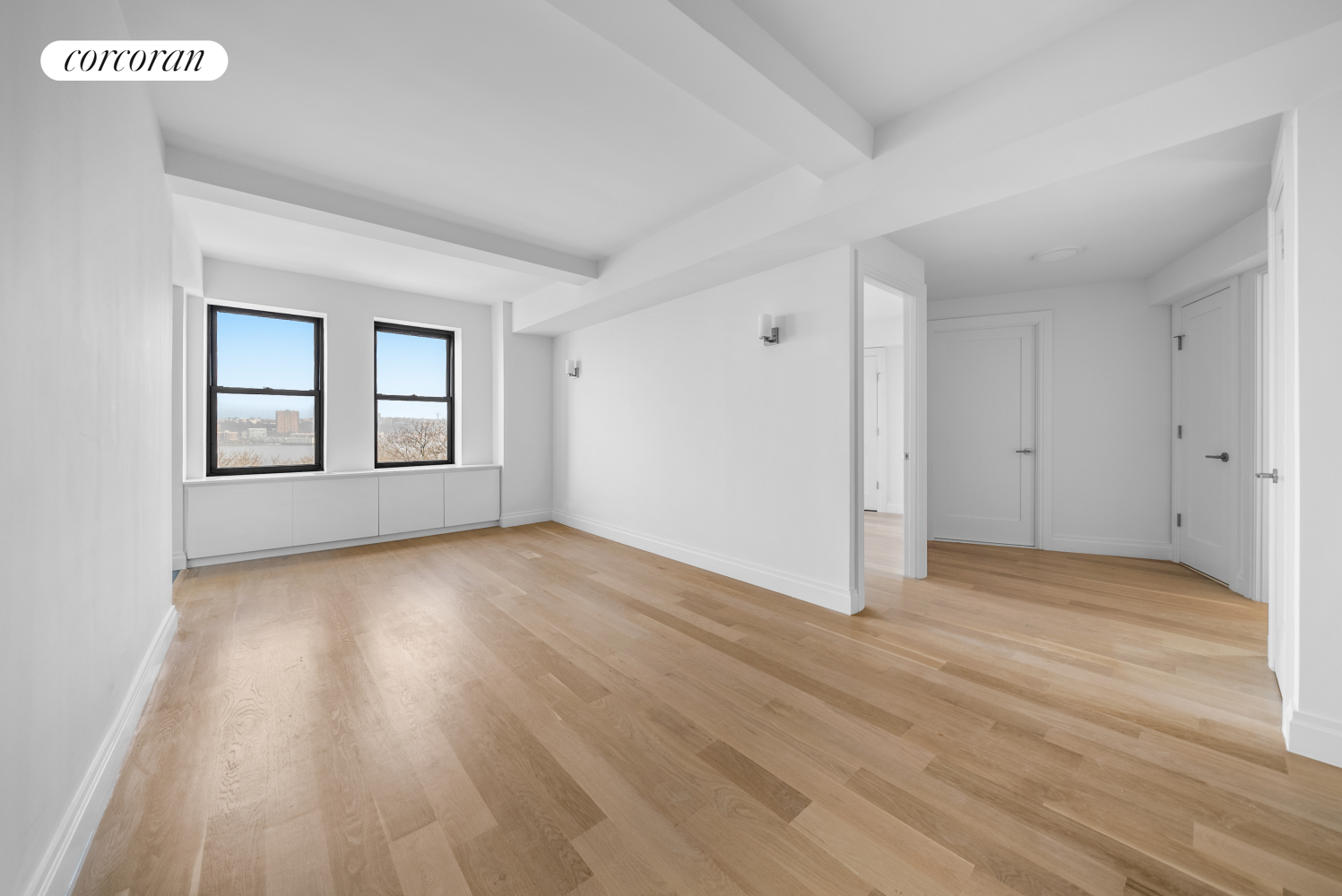 230 Riverside Drive 8A, Upper West Side, Upper West Side, NYC - 2 Bedrooms  
2 Bathrooms  
4 Rooms - 