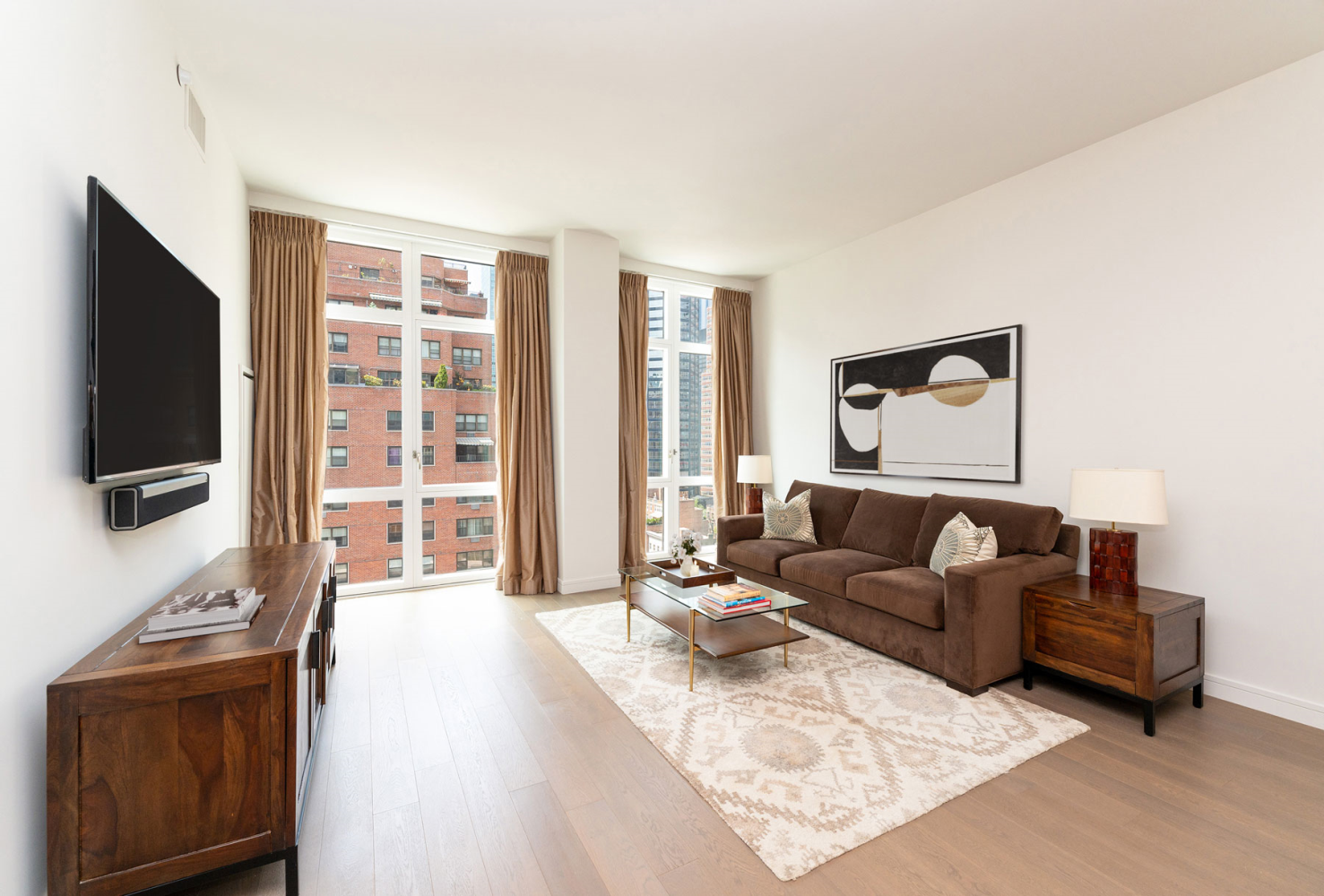 305 East 51st Street 14B, Turtle Bay, Midtown East, NYC - 2 Bedrooms  
2 Bathrooms  
4 Rooms - 