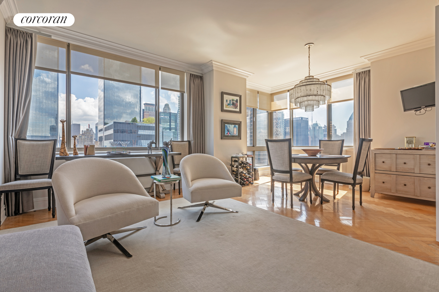 2 Columbus Avenue 31C, Lincoln Square, Upper West Side, NYC - 2 Bedrooms  
2.5 Bathrooms  
7 Rooms - 