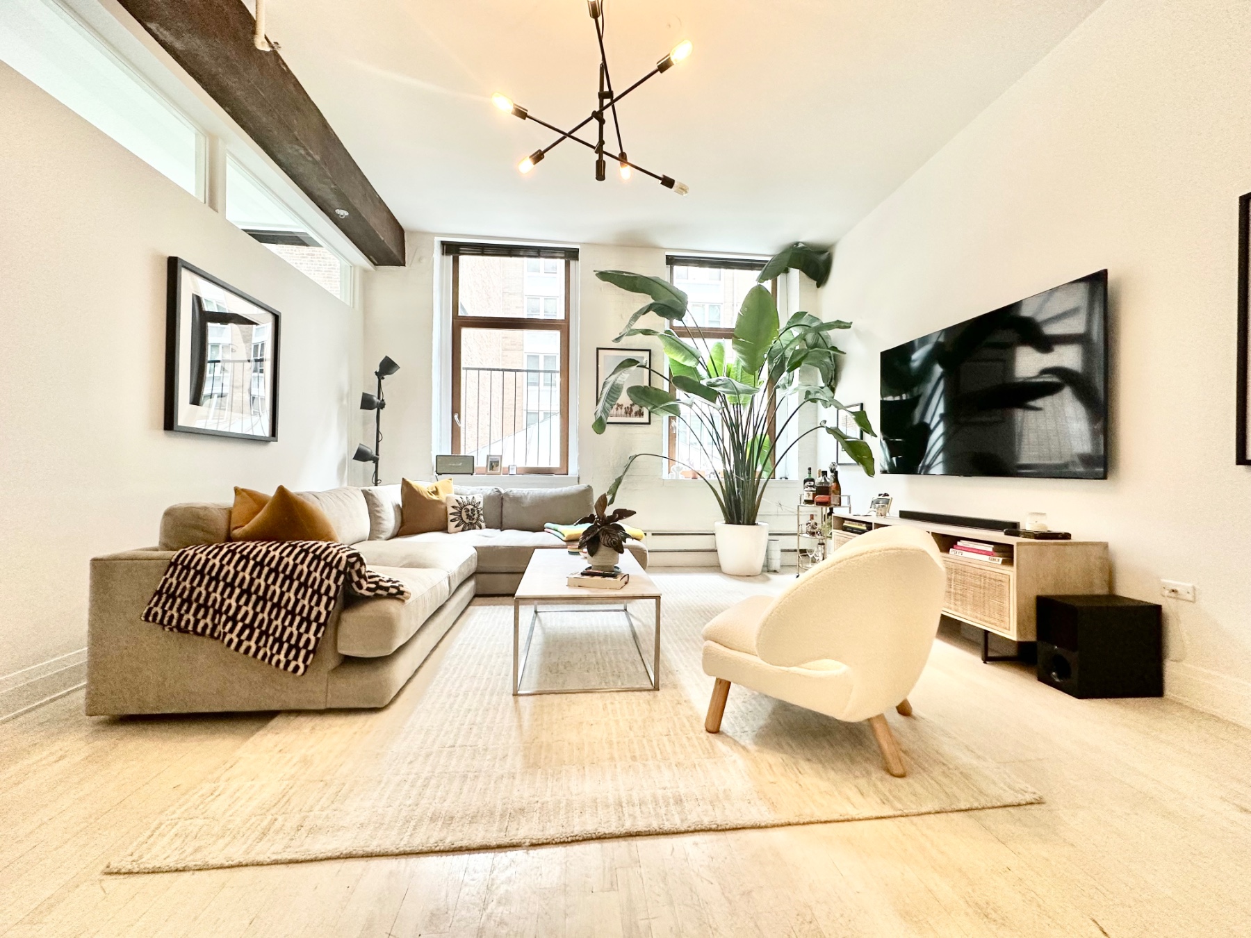 124 West 24th Street 2C, Chelsea, Downtown, NYC - 2 Bedrooms  
2 Bathrooms  
5 Rooms - 