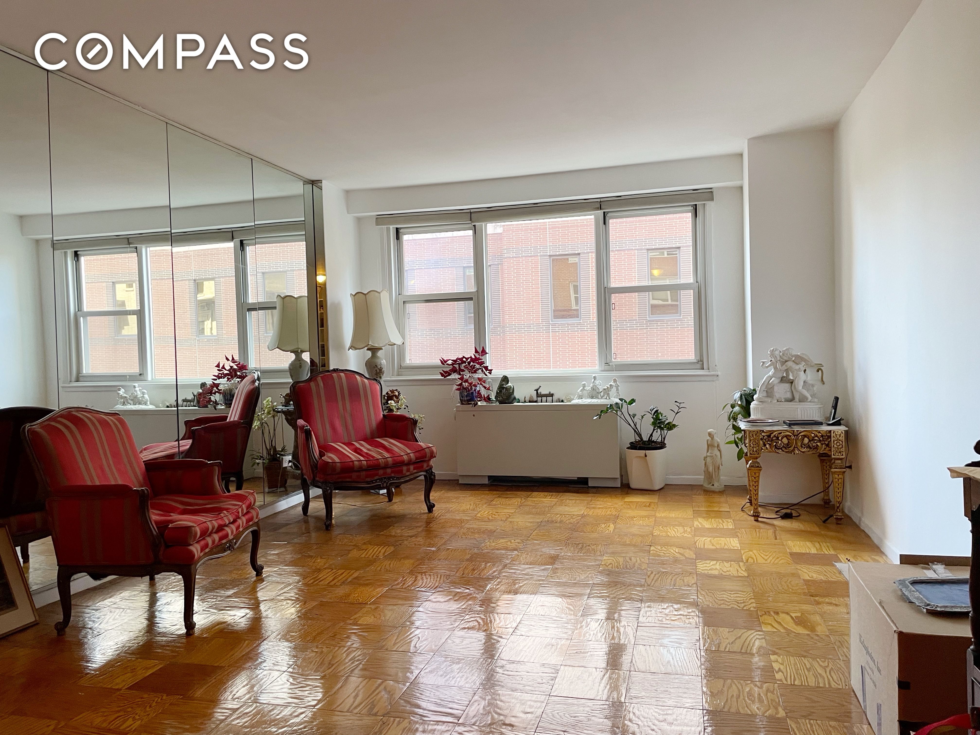 40 Clinton Street 8L, Brooklyn Heights, Brooklyn, New York - 1 Bedrooms  
1 Bathrooms  
3 Rooms - 