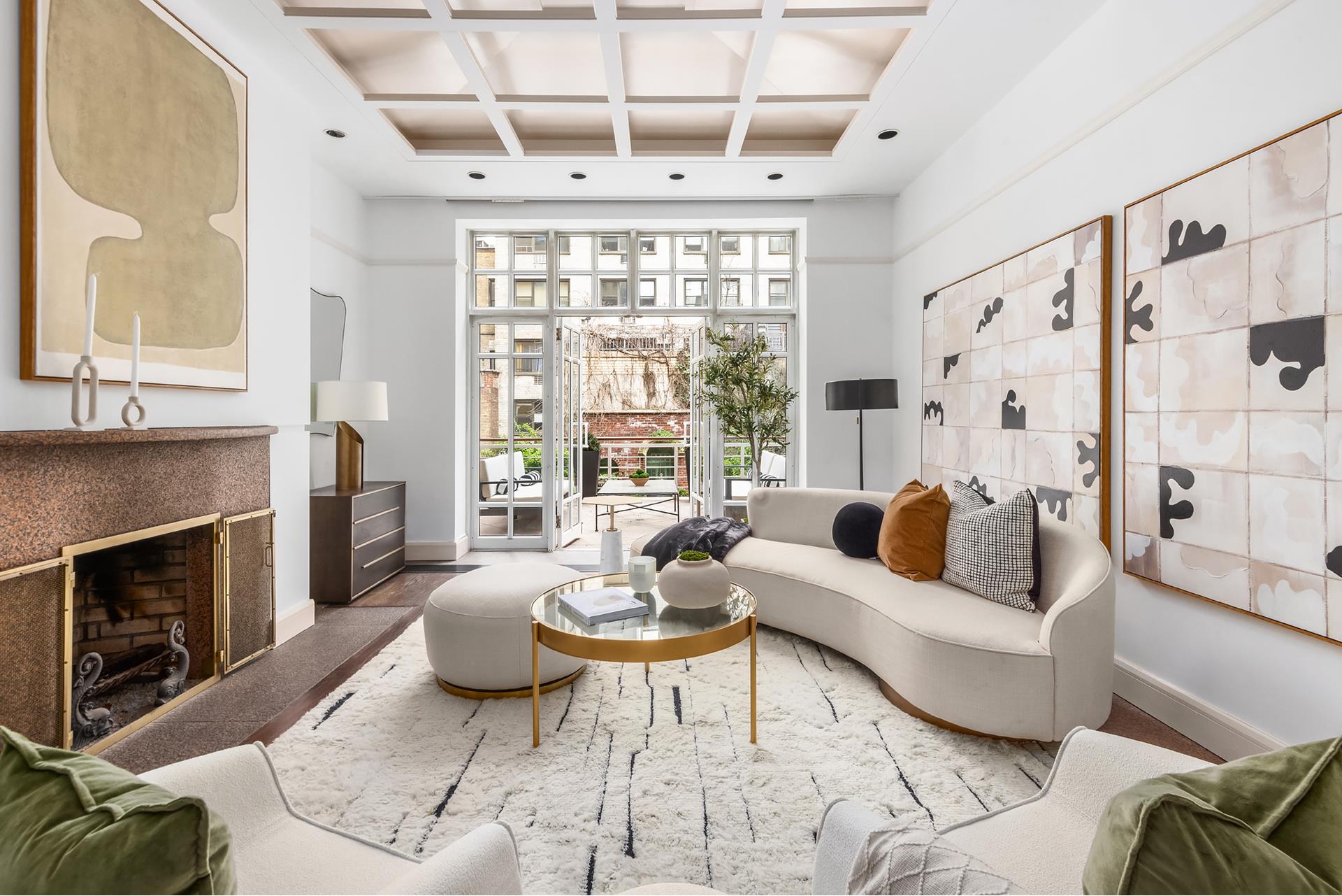 Photo 1 of 313 West 102nd Street, Upper West Side, NYC, $6,900,000, Web #: 1048503661