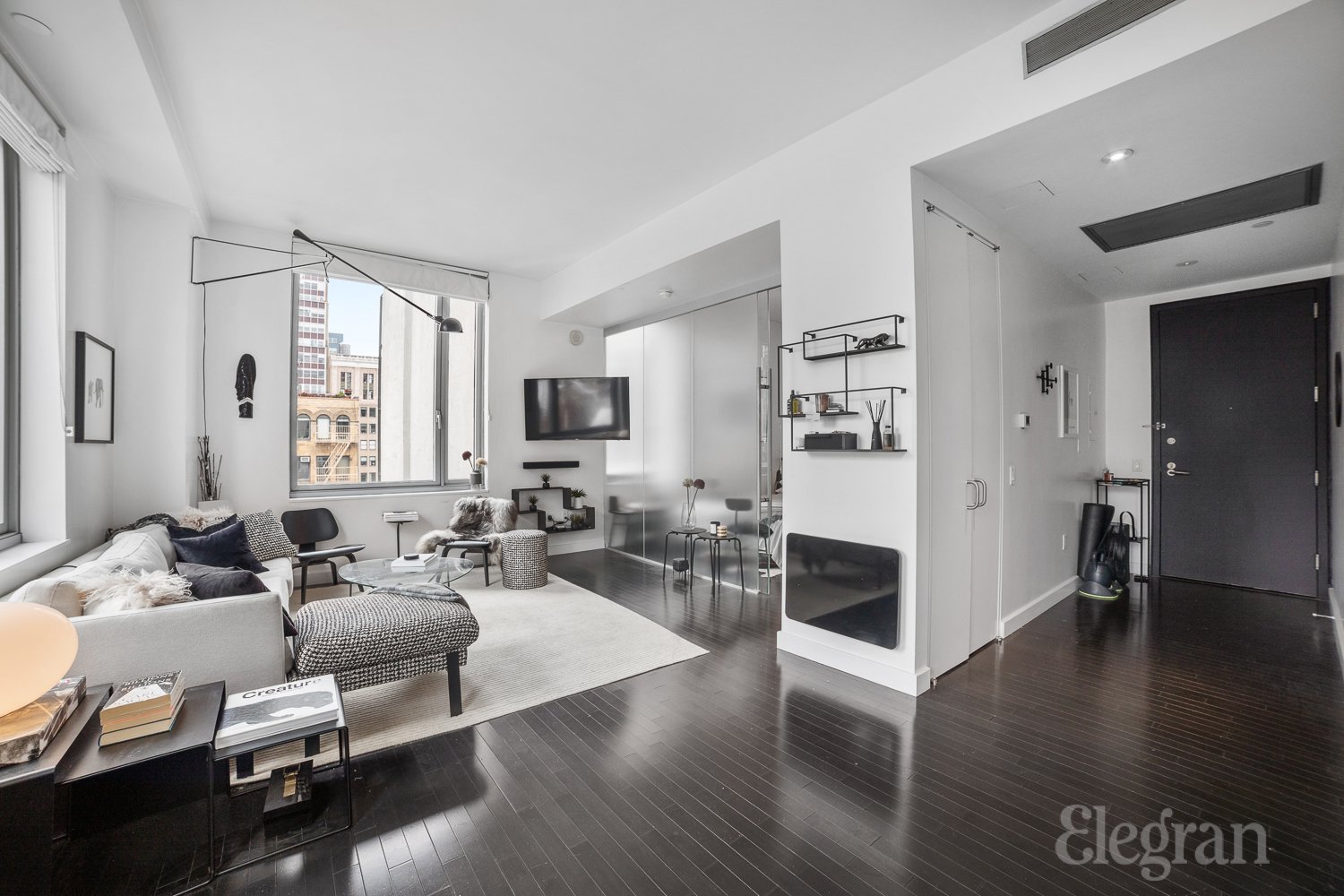 85 West Broadway 10-E, Tribeca, Downtown, NYC - 1 Bedrooms  
1 Bathrooms  
3 Rooms - 