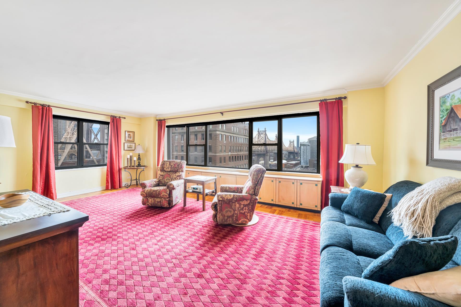 16 Sutton Place 14C, Sutton Place, Midtown East, NYC - 2 Bedrooms  
2 Bathrooms  
5 Rooms - 