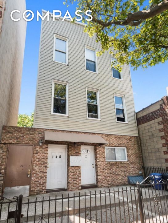 148 29th Street, Greenwood Heights, Brooklyn, New York - 5 Bedrooms  
3 Bathrooms  
10 Rooms - 