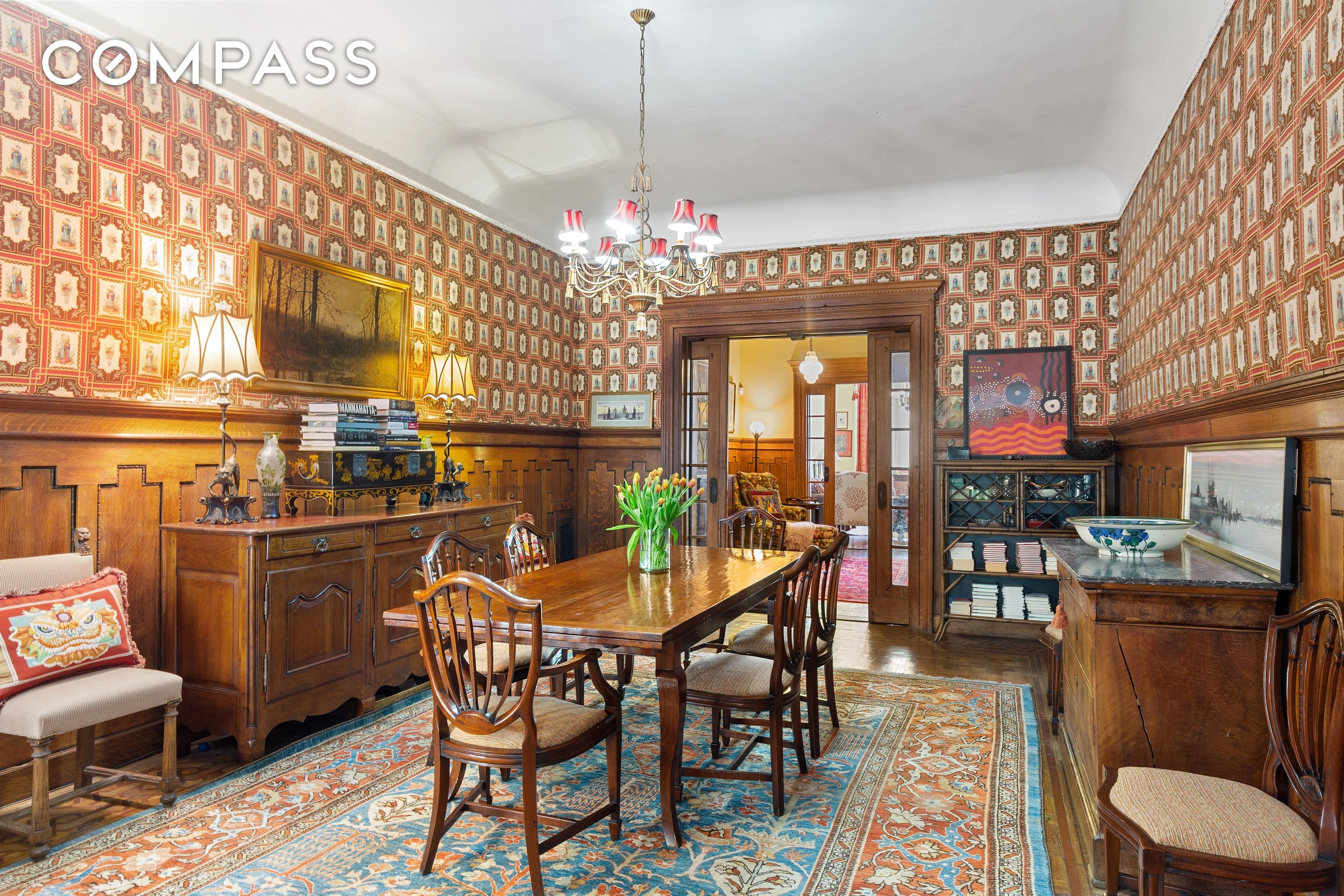 333 West 71st Street, Upper West Side, Upper West Side, NYC - 7 Bedrooms  
4 Bathrooms  
12 Rooms - 