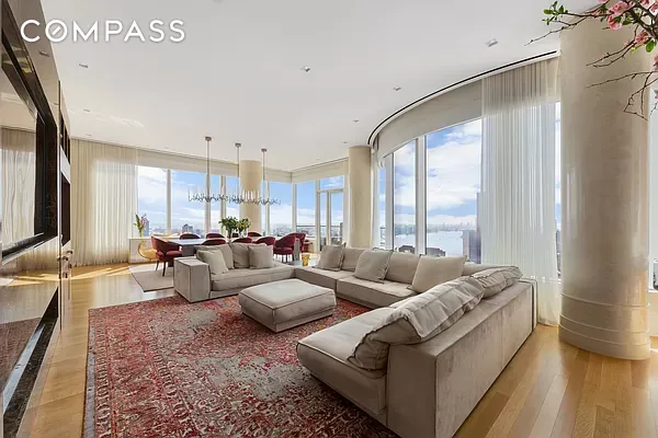 252 East 57th Street 62B, Midtown East, Midtown East, NYC - 4 Bedrooms  
4.5 Bathrooms  
7 Rooms - 