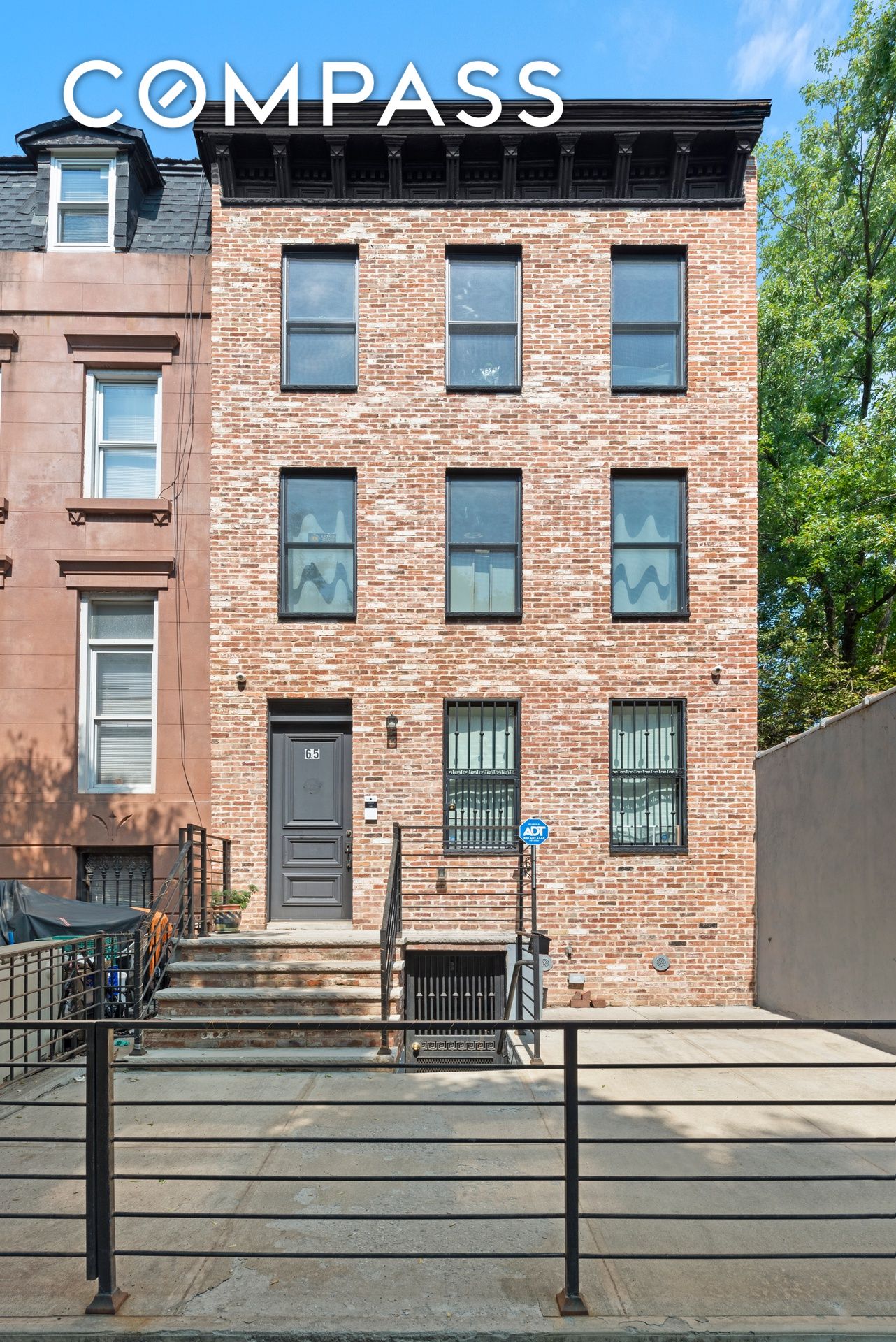 65 Bainbridge Street, Bedford-Stuyvesant, Brooklyn, New York - 4 Bedrooms  
5.5 Bathrooms  
8 Rooms - 