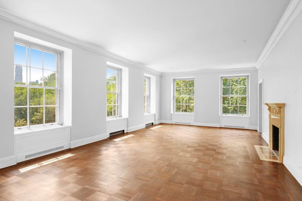 960 Fifth Avenue 4A, Upper East Side, Upper East Side, NYC - 4 Bedrooms  
5.5 Bathrooms  
10 Rooms - 