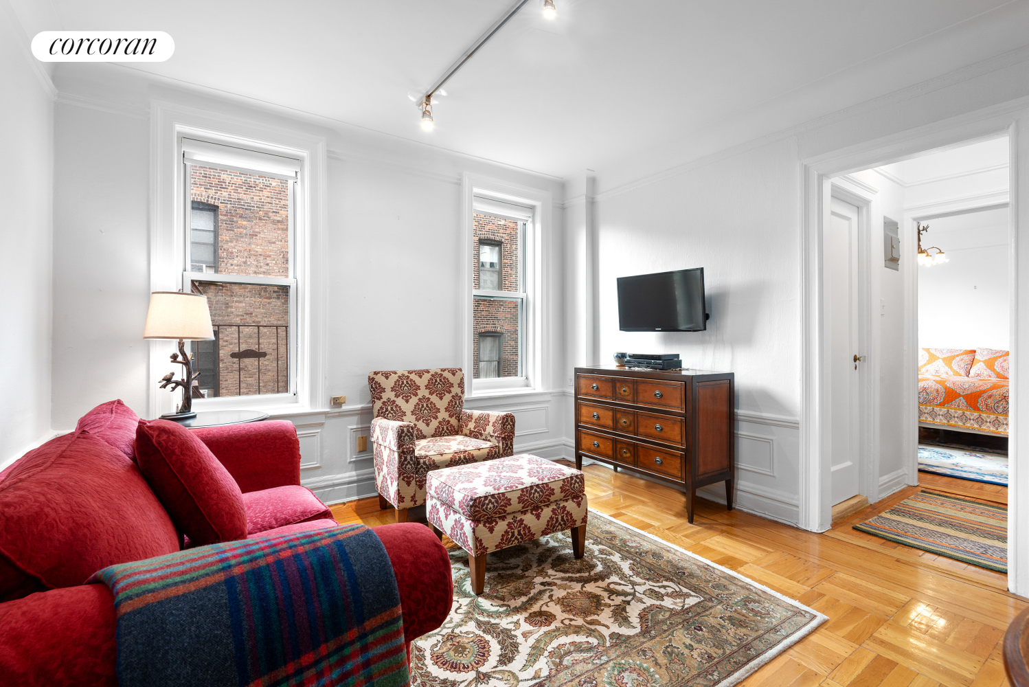 30 Clinton Street 5F, Brooklyn Heights, Brooklyn, New York - 1 Bedrooms  
1 Bathrooms  
3 Rooms - 