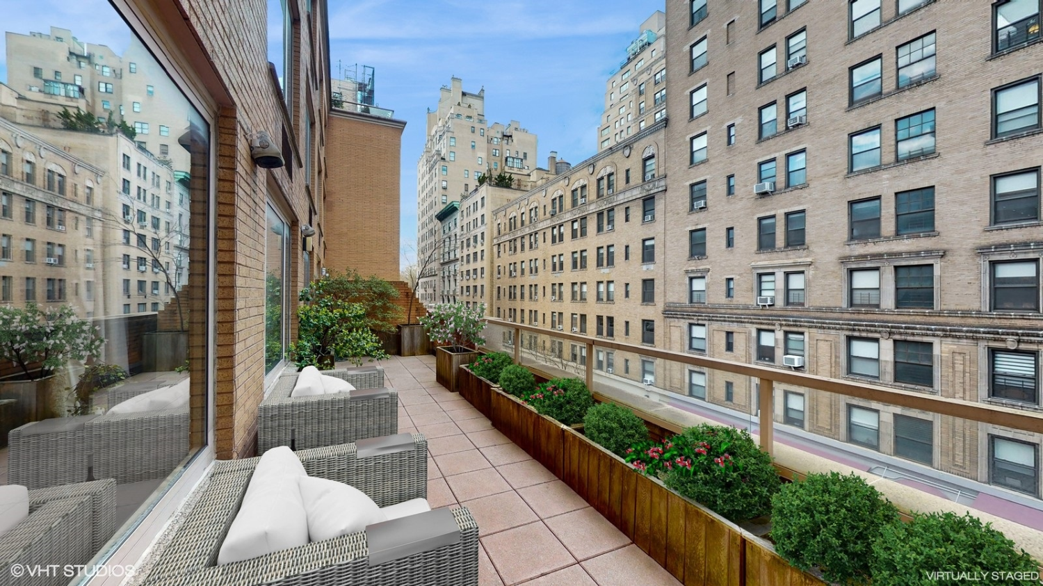 30 East 85th Street 3G, Upper East Side, Upper East Side, NYC - 2 Bedrooms  
2 Bathrooms  
5 Rooms - 