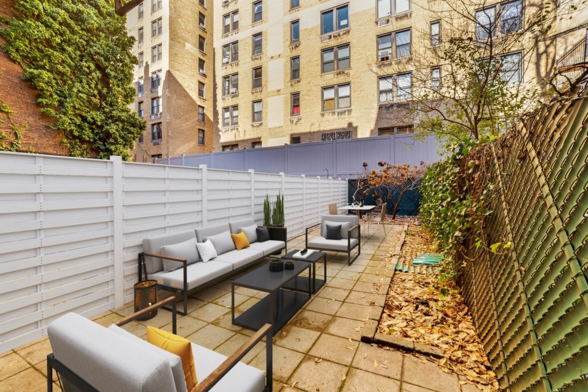 313 East 78th Street 1D, Upper East Side, Upper East Side, NYC - 2 Bedrooms  
1 Bathrooms  
4 Rooms - 