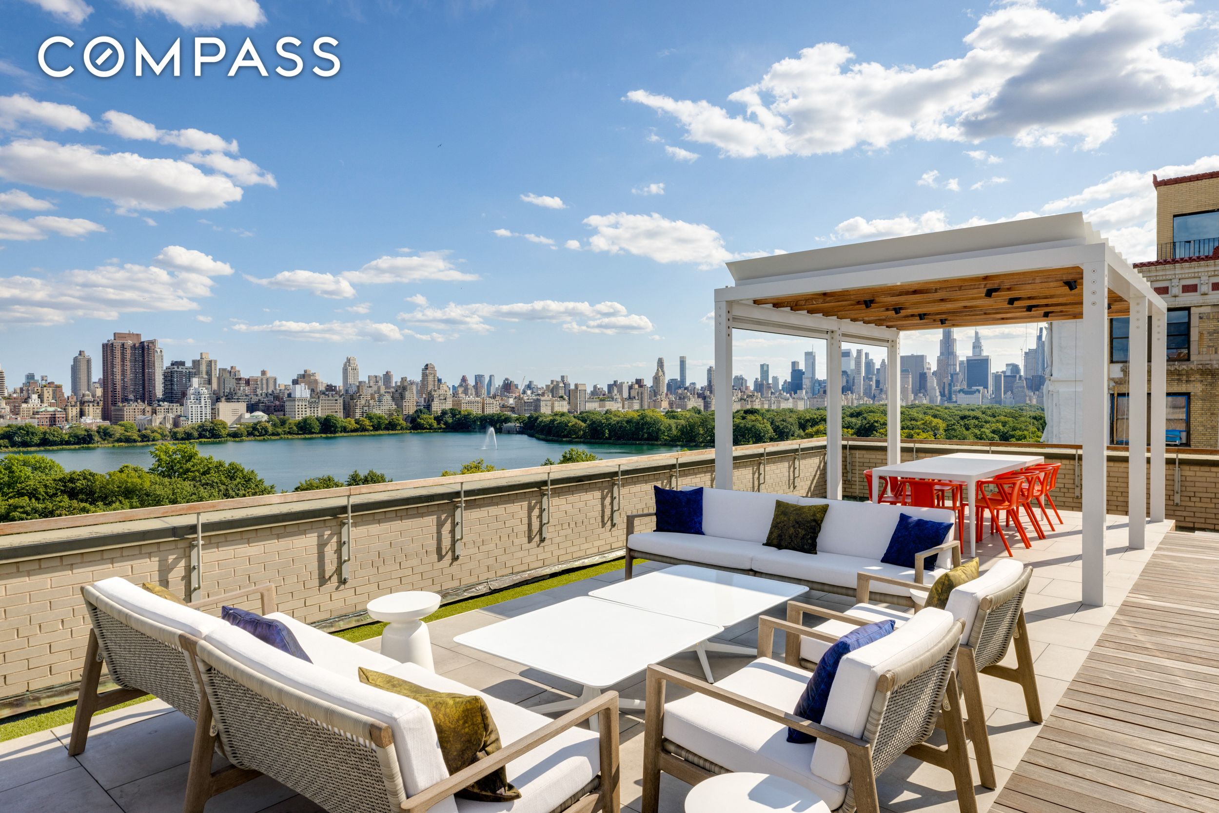 333 Central Park 11, Upper West Side, Upper West Side, NYC - 3 Bedrooms  
2.5 Bathrooms  
6 Rooms - 