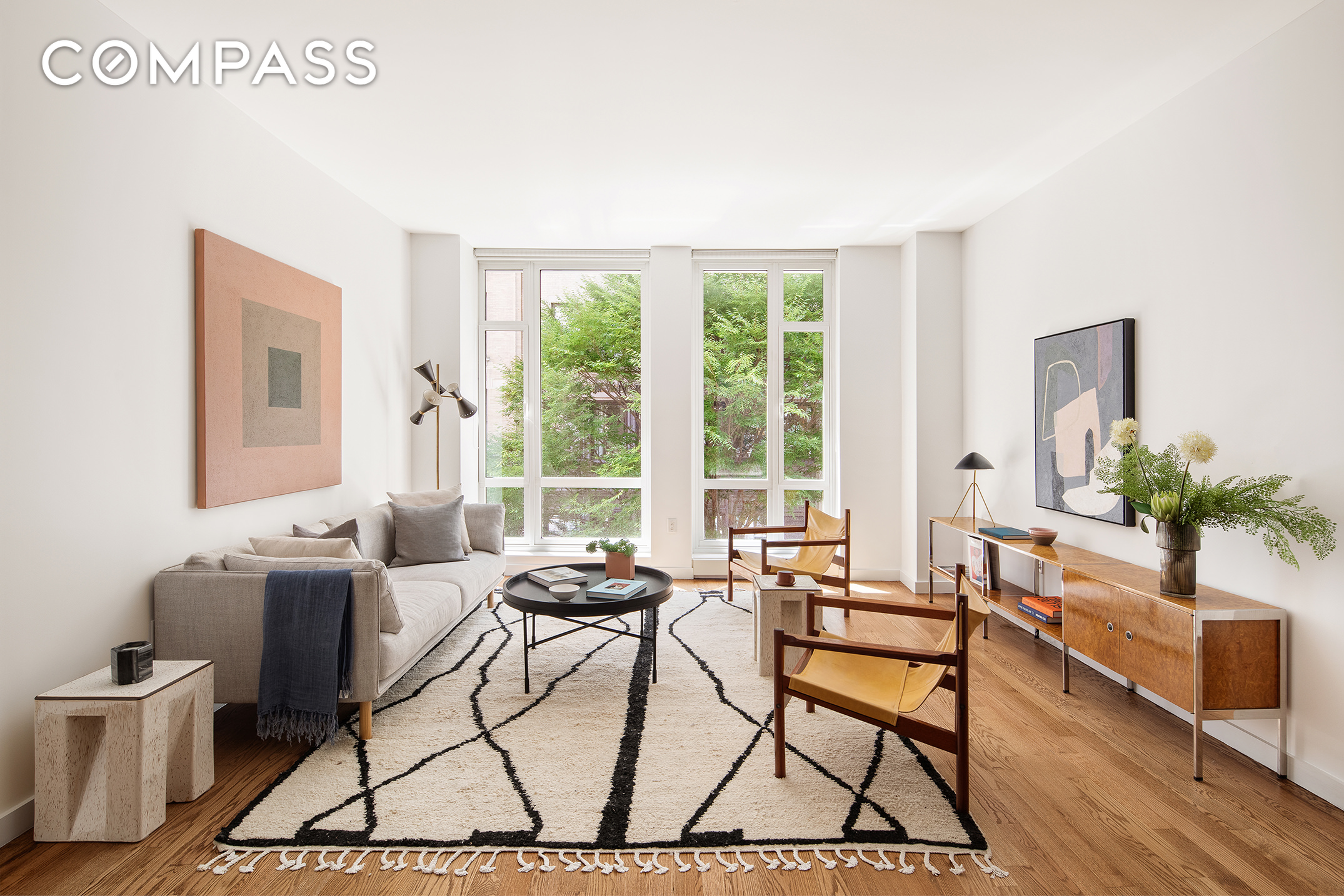 133 West 22nd Street 4B, Chelsea, Downtown, NYC - 2 Bedrooms  
2 Bathrooms  
4 Rooms - 