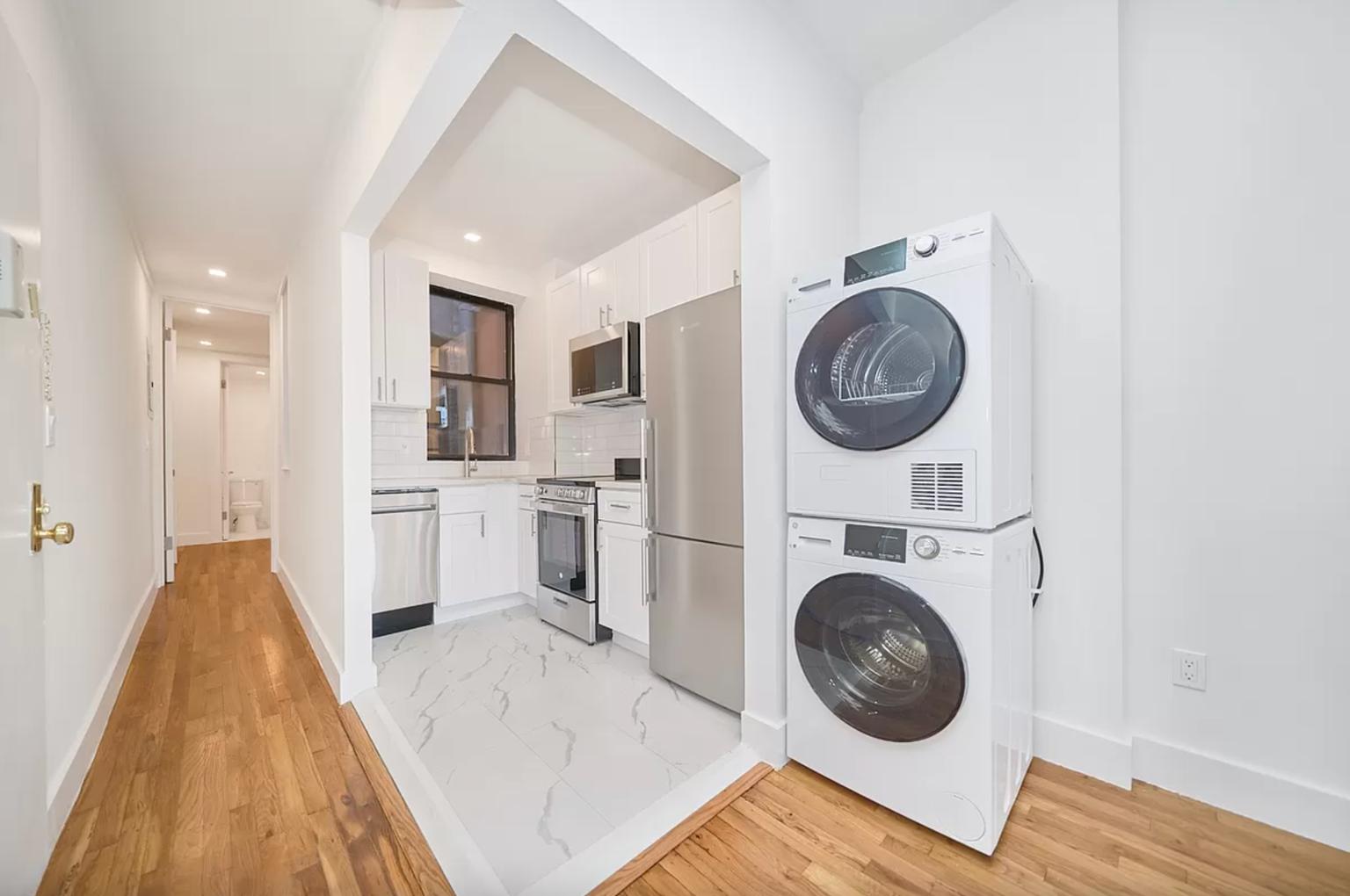 1843 1st Avenue 4N, Harlem, Upper Manhattan, NYC - 1 Bedrooms  
1 Bathrooms  
3 Rooms - 