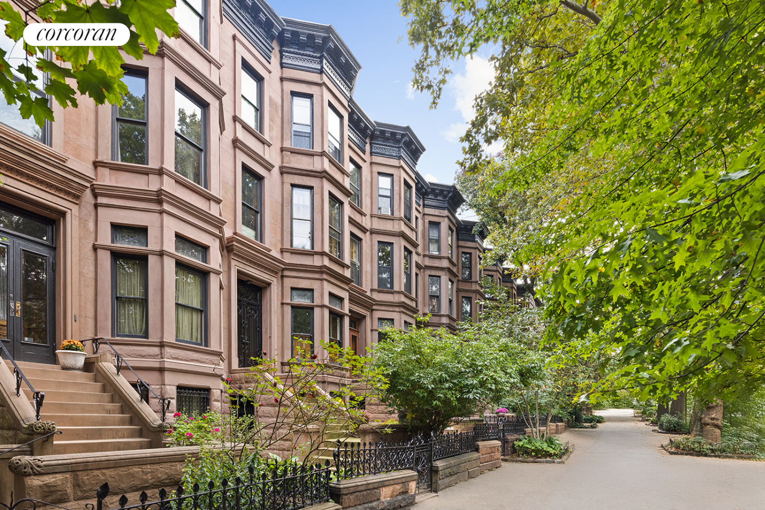 545 3rd Street, Park Slope, Brooklyn, New York - 4 Bedrooms  
3.5 Bathrooms  
10 Rooms - 