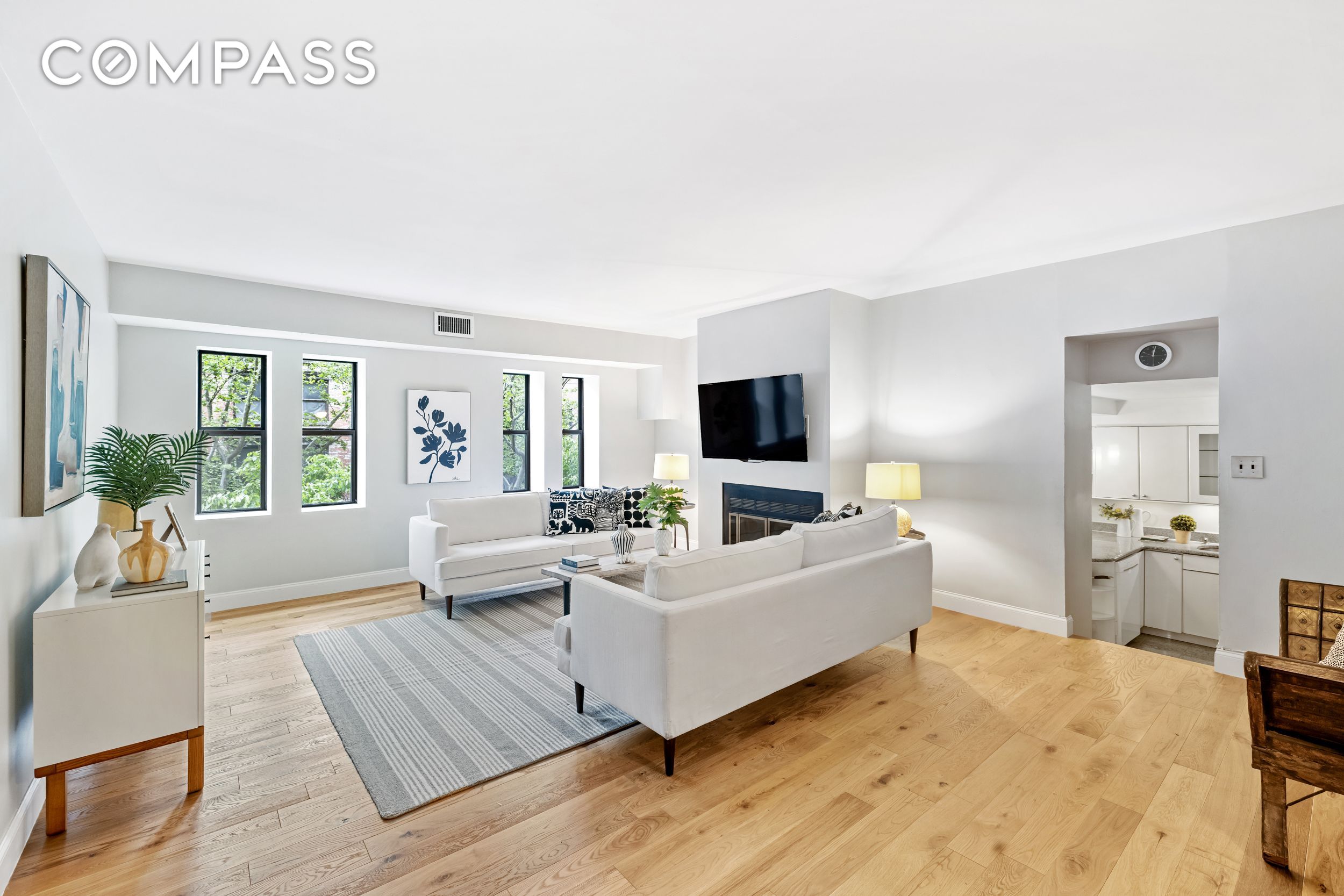 248 East 31st Street 4A, Kips Bay, Midtown East, NYC - 2 Bedrooms  
2 Bathrooms  
5 Rooms - 