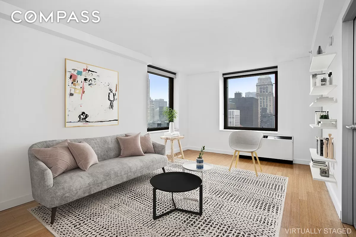 100 West 39th Street 37E, Chelsea And Clinton, Downtown, NYC - 1 Bedrooms  
1 Bathrooms  
4 Rooms - 