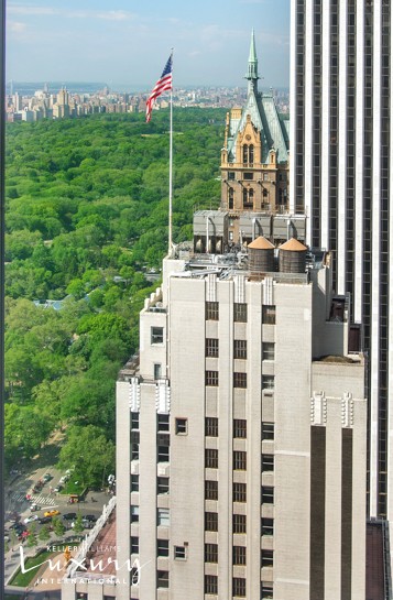 721 5th Avenue 53C, Midtown Center, Midtown East, NYC - 1 Bedrooms  
1.5 Bathrooms  
4 Rooms - 