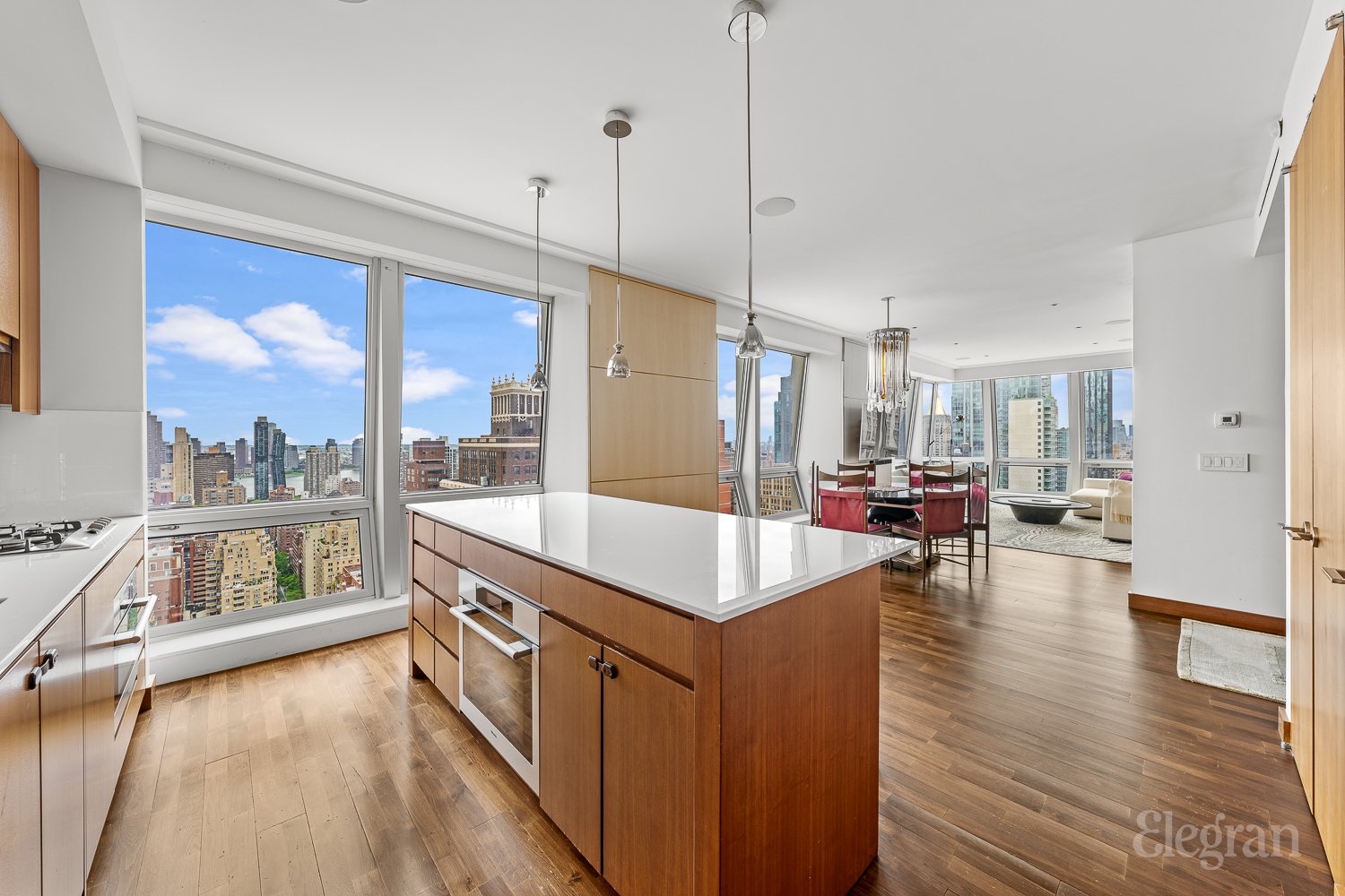 400 5th Avenue 34-A, Midtown West, Midtown West, NYC - 2 Bedrooms  
2.5 Bathrooms  
4 Rooms - 