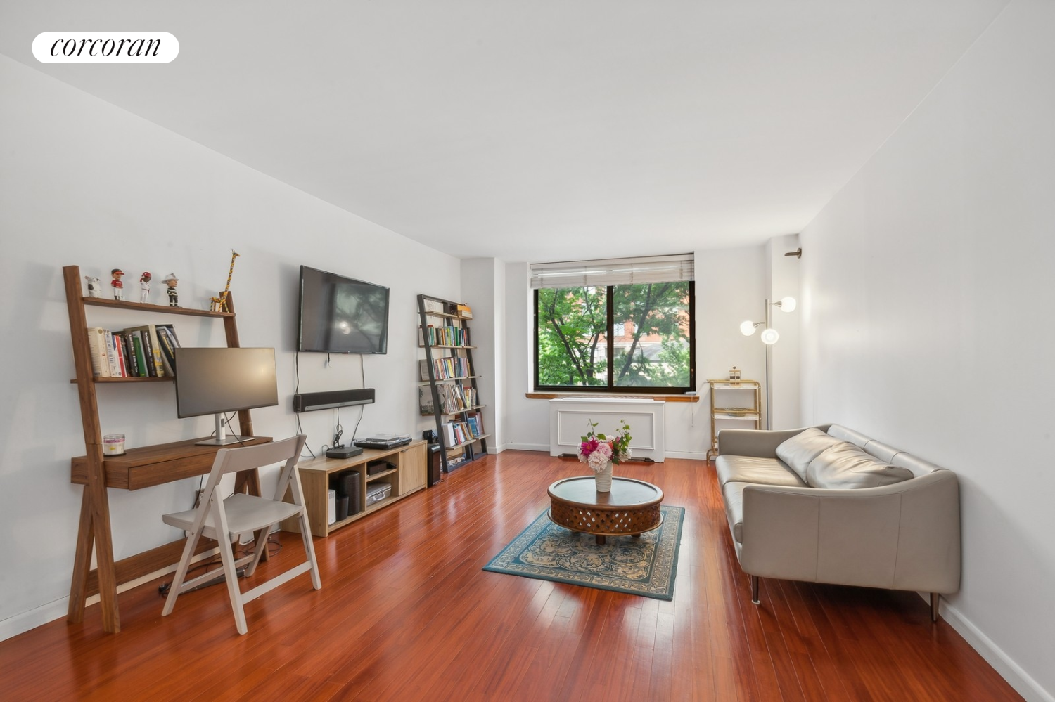 21 South End Avenue 223, Battery Park City, Downtown, NYC - 1 Bedrooms  
1.5 Bathrooms  
3 Rooms - 