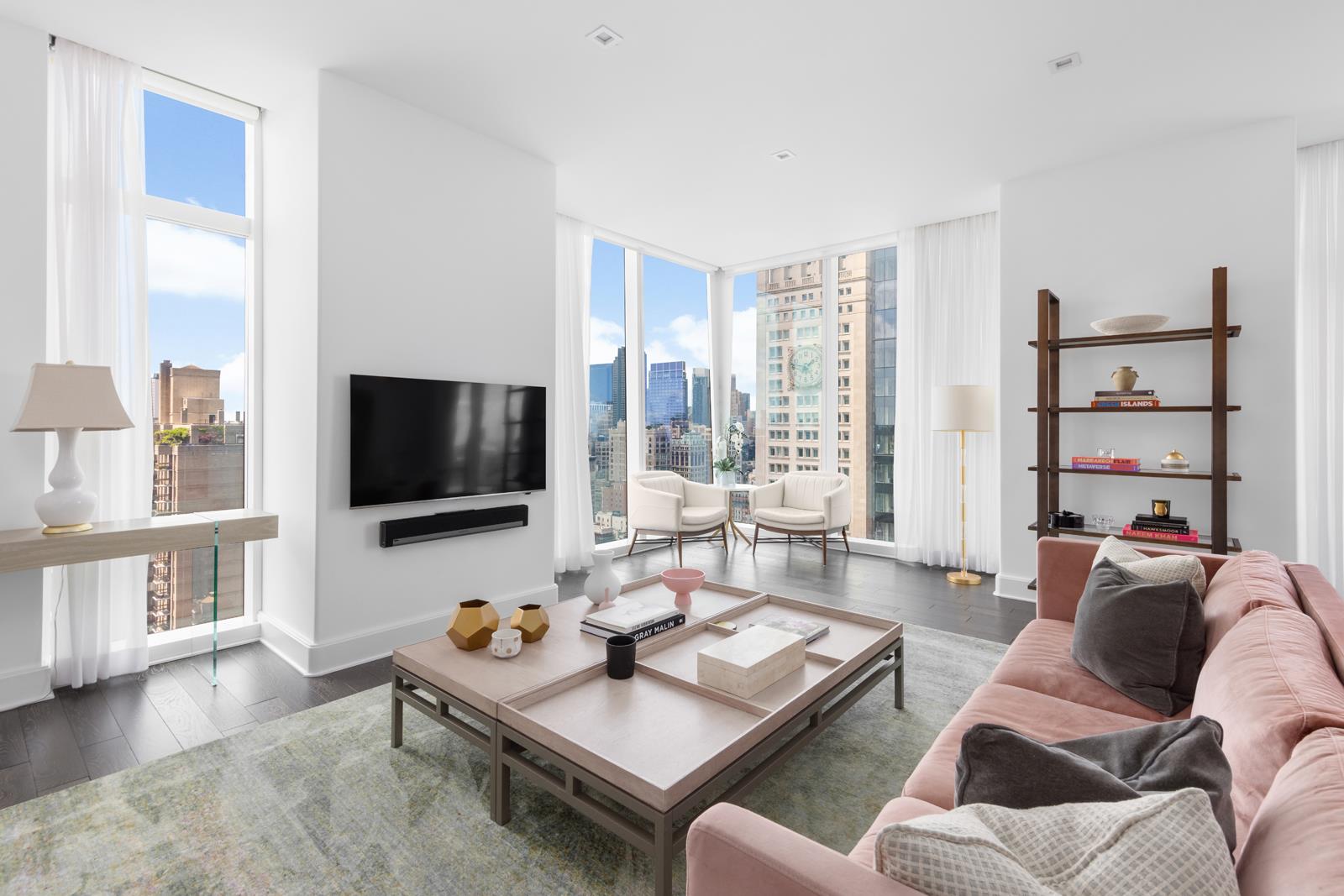 45 East 22nd Street 31A, Flatiron, Downtown, NYC - 2 Bedrooms  
2 Bathrooms  
5 Rooms - 