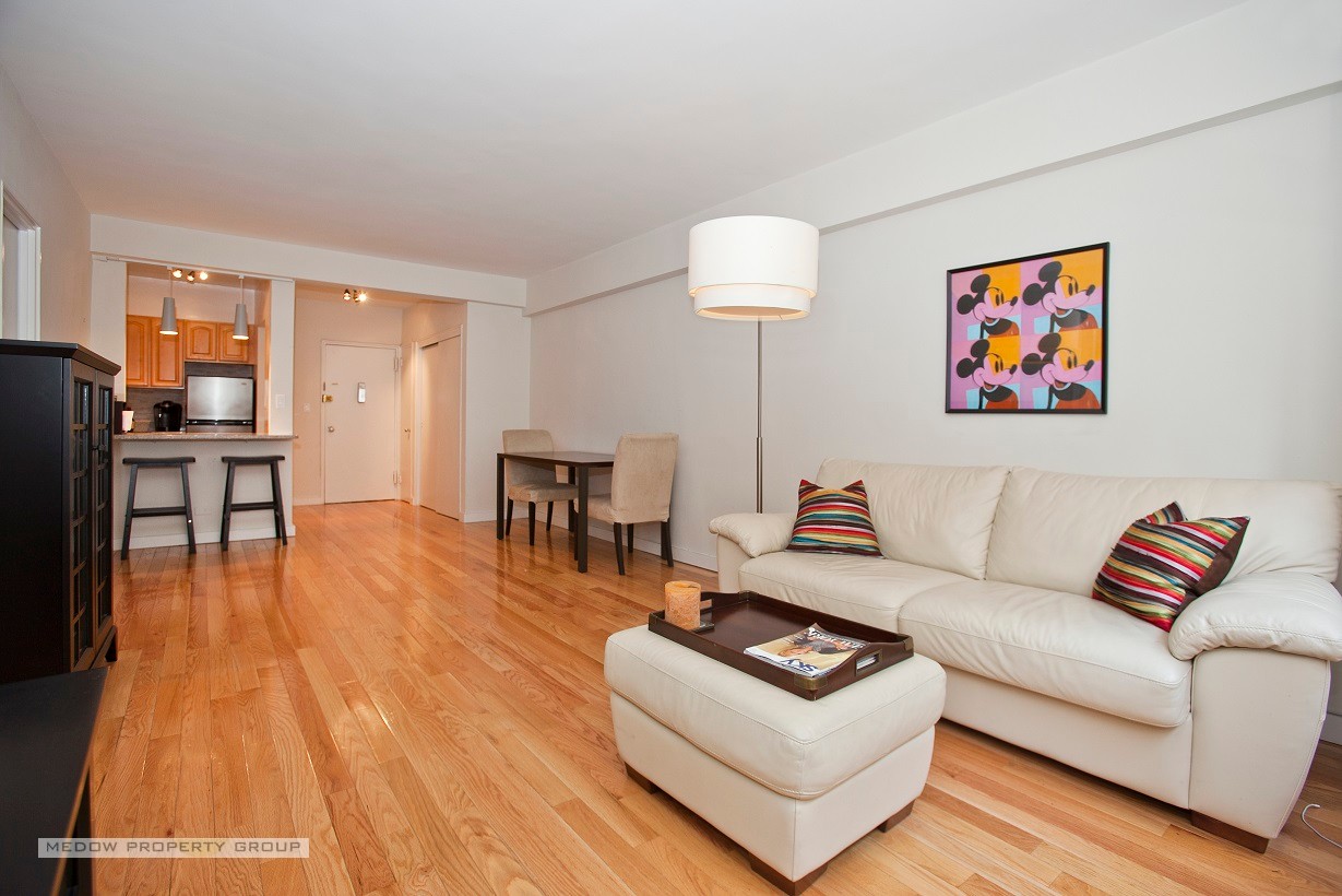 80 Park Avenue 6C, Murray Hill, Midtown East, NYC - 1 Bedrooms  
1 Bathrooms  
3 Rooms - 