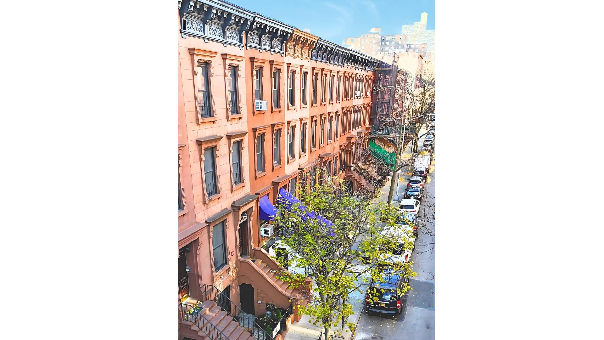 108 West 131st Street, Central Harlem, Upper Manhattan, NYC - 8 Bedrooms  
5.5 Bathrooms  
10 Rooms - 