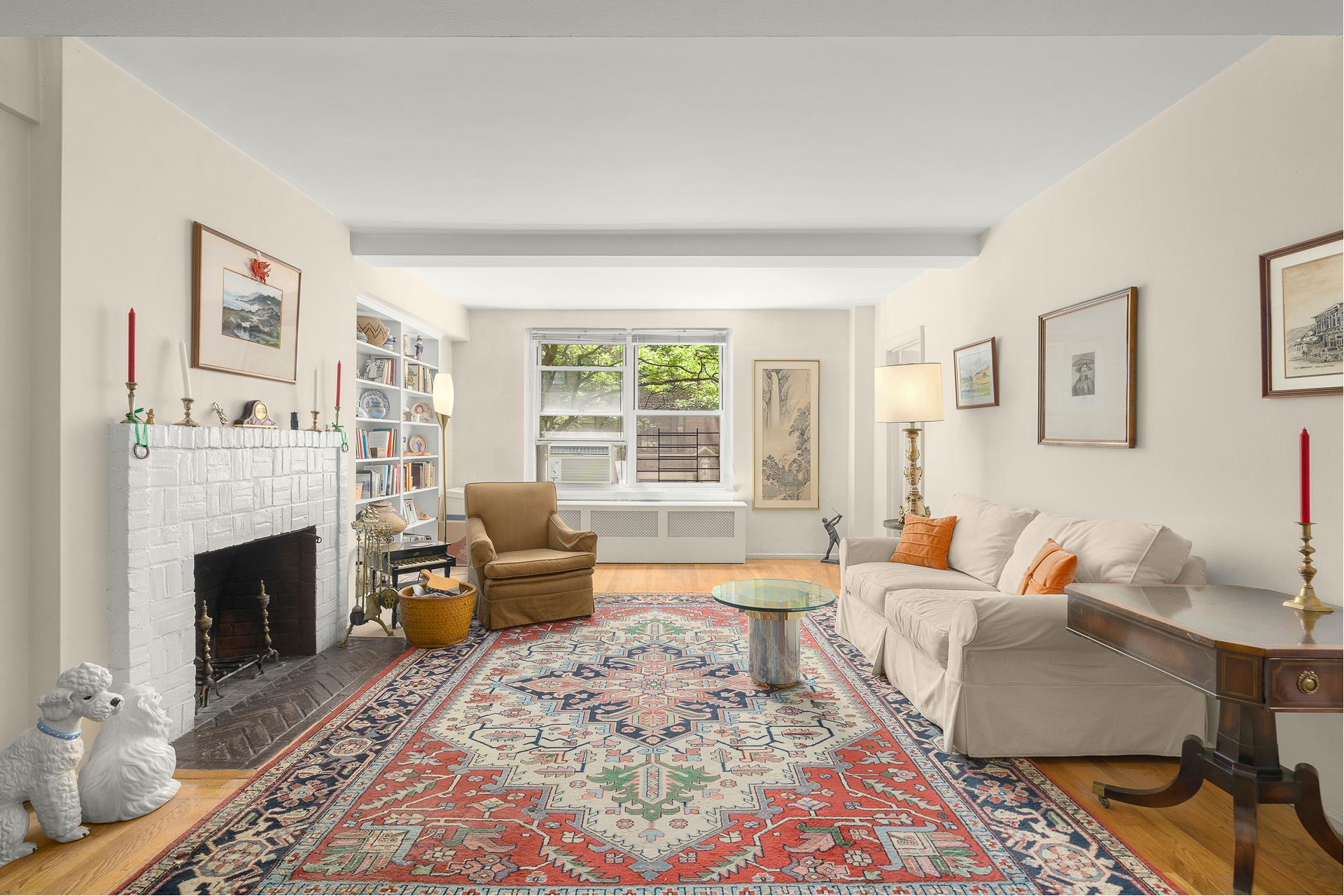 Photo 1 of 215 East 73rd Street 3C, Upper East Side, NYC, $1,325,000, Web #: 1076267528