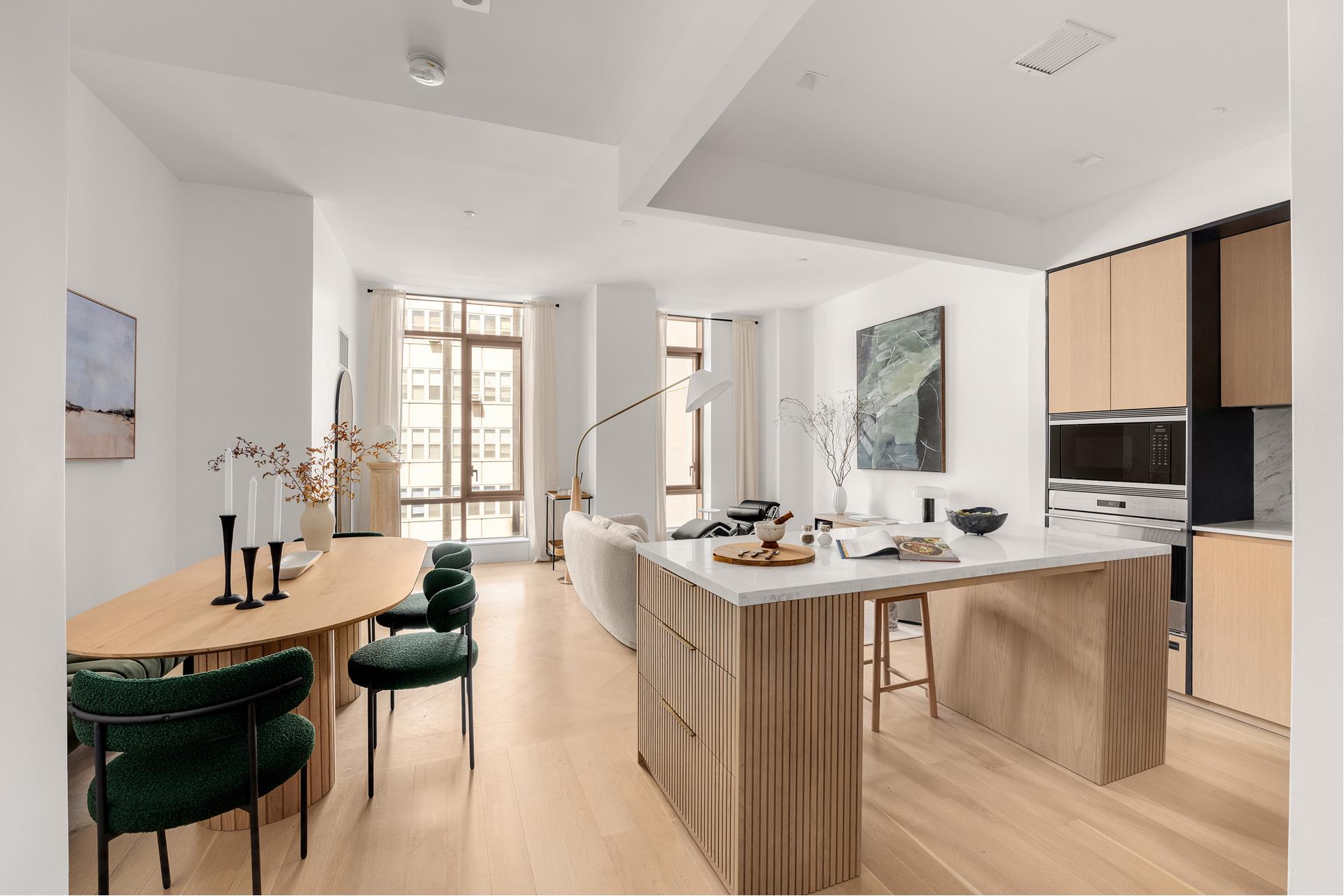 215 East 19th Street 6F, Gramercy Park, Downtown, NYC - 2 Bedrooms  
2.5 Bathrooms  
4 Rooms - 