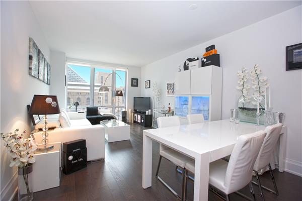 50 Riverside Boulevard 4-R, Lincoln Square, Upper West Side, NYC - 1 Bedrooms  
1.5 Bathrooms  
3 Rooms - 