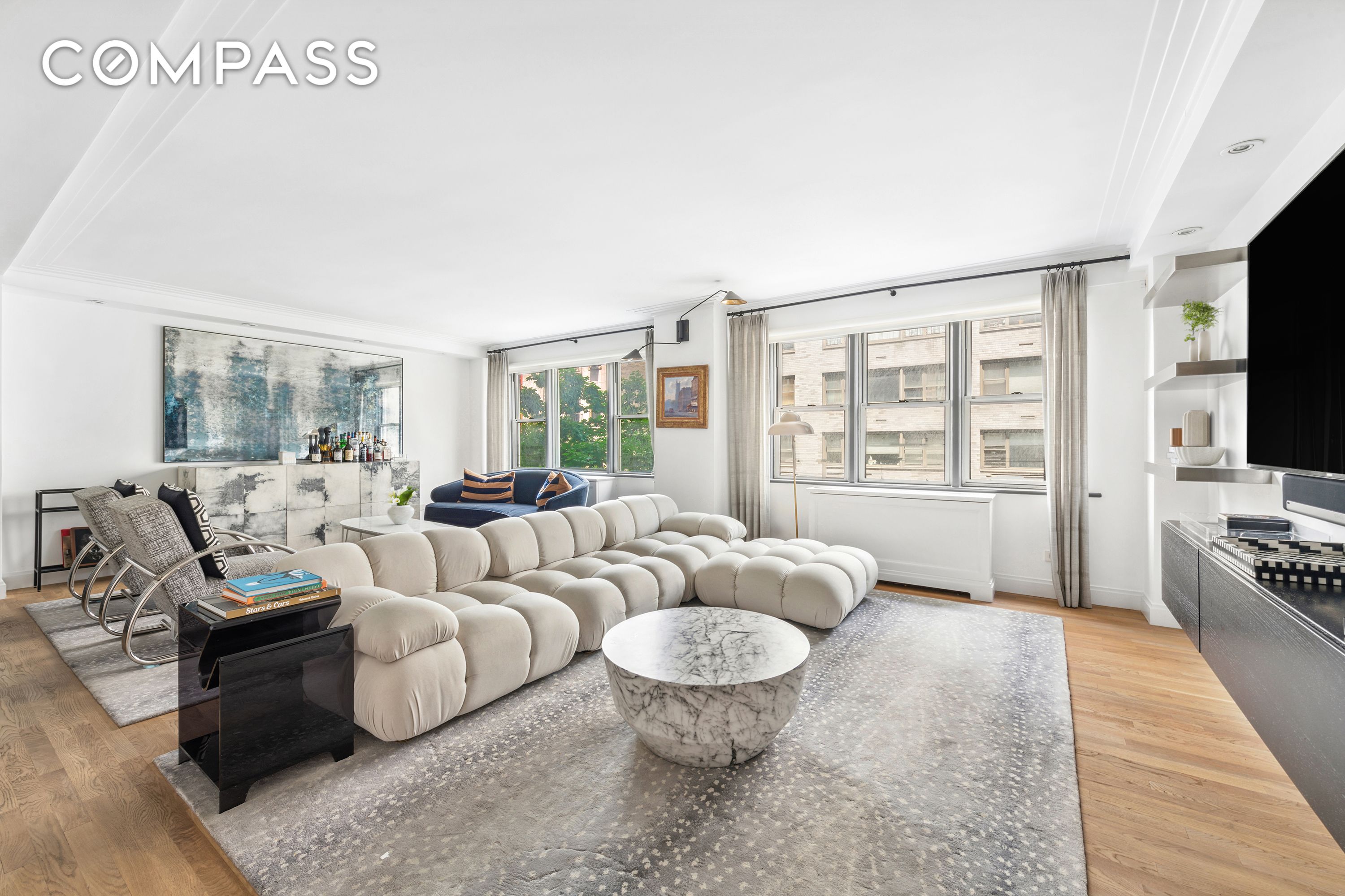 174 East 74th Street 4Abc, Upper East Side, Upper East Side, NYC - 4 Bedrooms  
4.5 Bathrooms  
8 Rooms - 