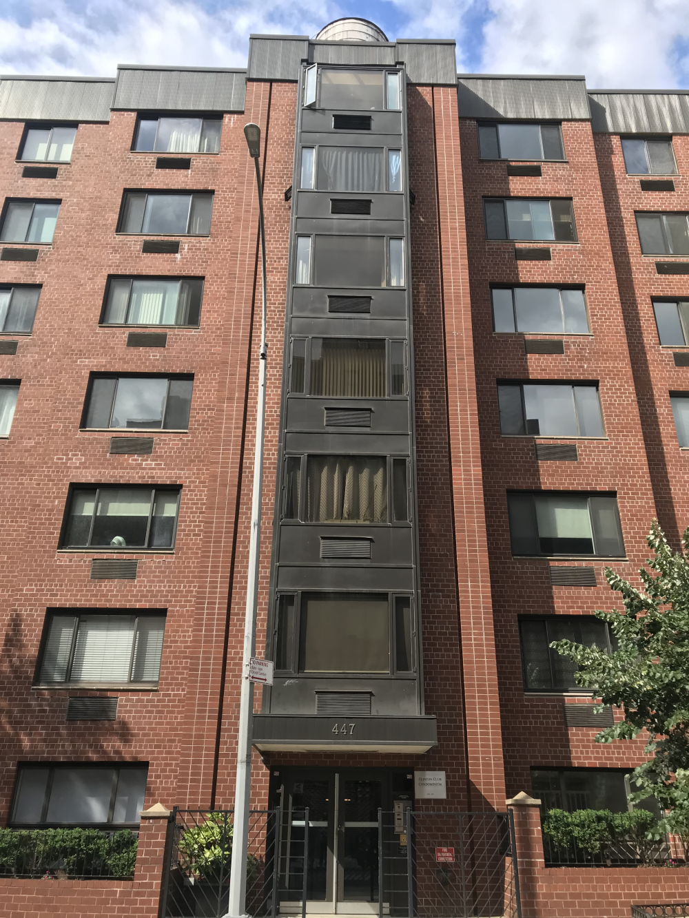 447 West 45th Street 4C, Hells Kitchen, Midtown West, NYC - 1 Bathrooms  
3 Rooms - 