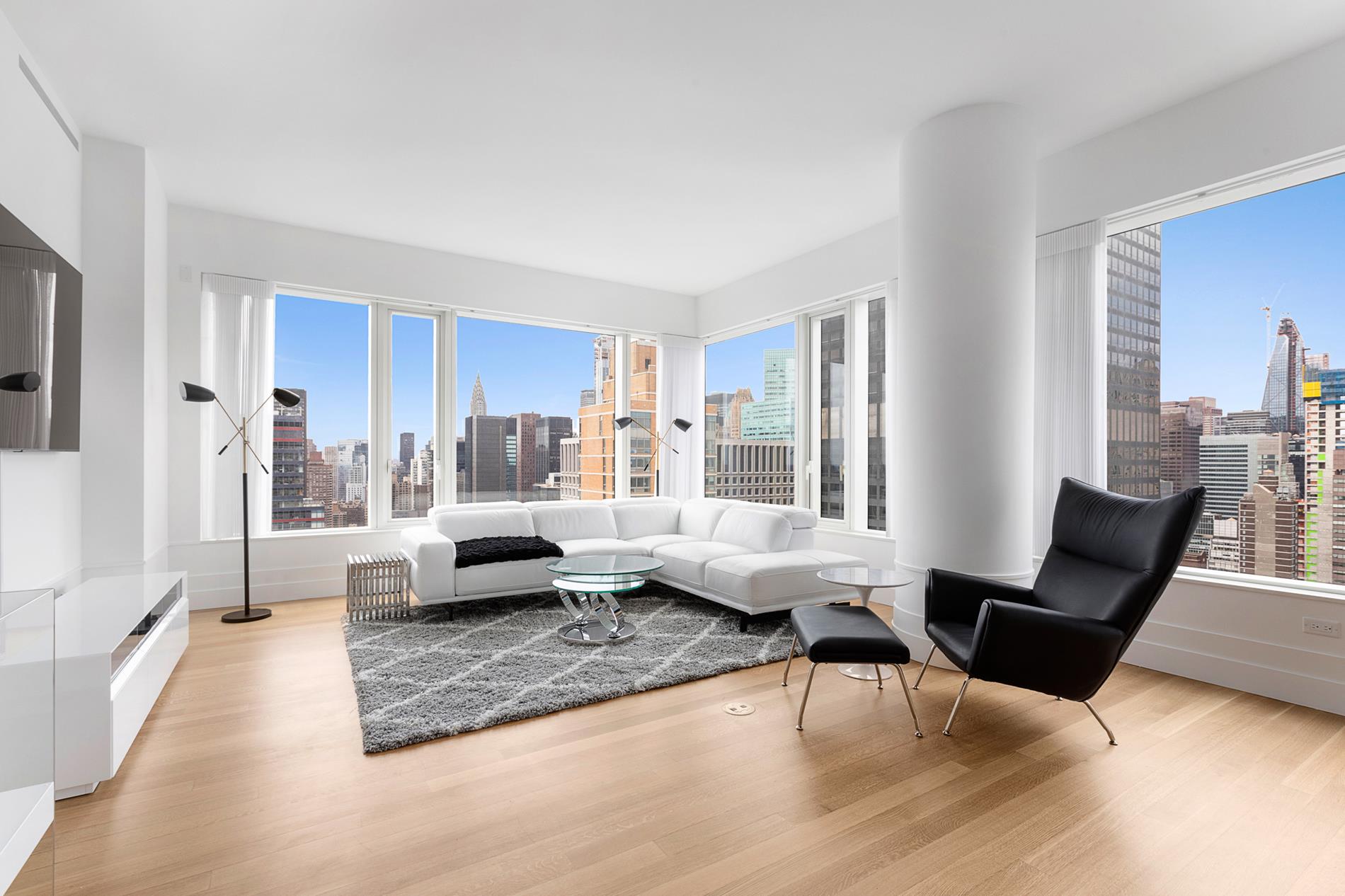 252 East 57th Street 46-D, Turtle Bay, Midtown East, NYC - 2 Bedrooms  
2.5 Bathrooms  
5 Rooms - 