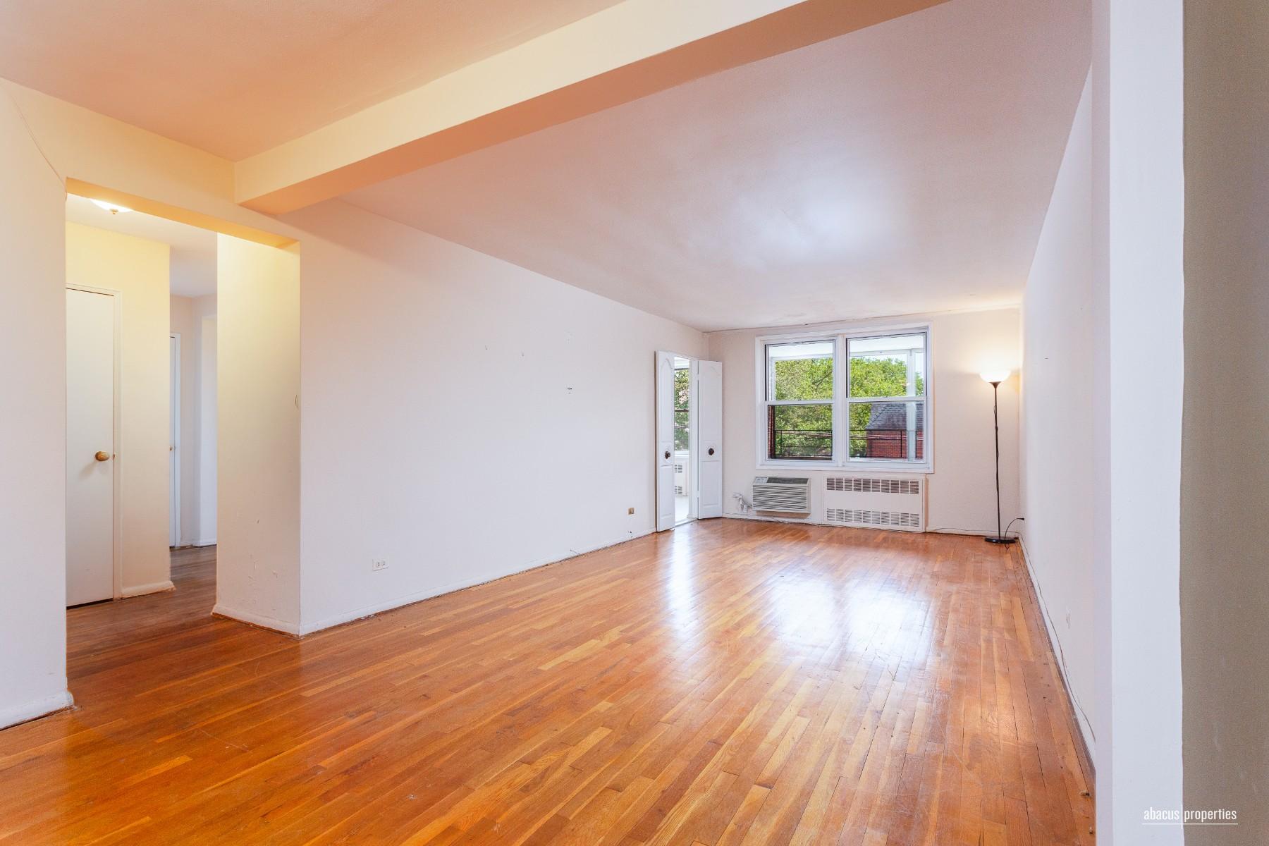 2711 Ave X 2C, Sheepshead Bay, Brooklyn, New York - 2 Bedrooms  
2 Bathrooms  
6 Rooms - 